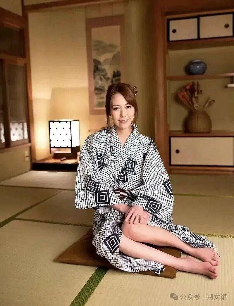 高大的女孩子你喜欢吗